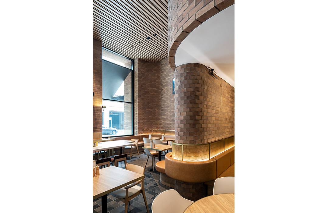 Hotel Restaurant Vibe Darling Harbour, Sydney